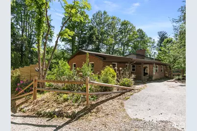 97 Columbia Circle, Hendersonville, NC 28792 - Photo 28