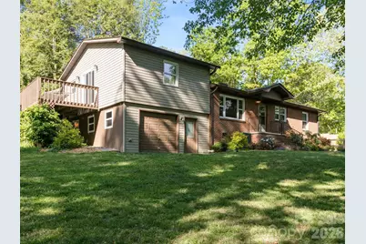 97 Columbia Circle, Hendersonville, NC 28792 - Photo 4