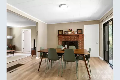 97 Columbia Circle, Hendersonville, NC 28792 - Photo 10