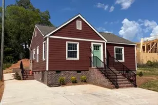102 Lincoln St, Belmont, NC 28012 - Photo 2