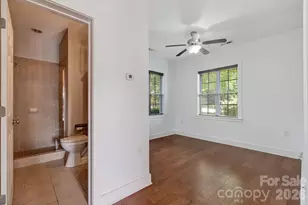 262 Harbour Pl Dr, Davidson, NC 28036 - Photo 18