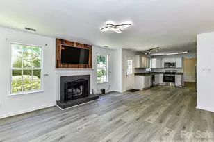 7512 Henderson Park Rd, Huntersville, NC 28078 - Photo 14