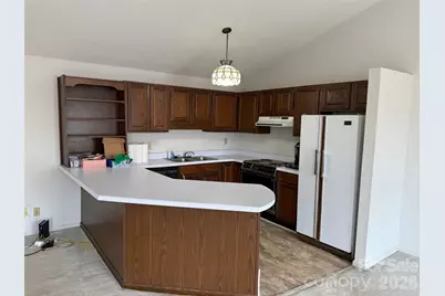 112 E Wade Street, Wadesboro, NC 28170 - Photo 6