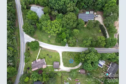 22 McMinn Road, Hendersonville, NC 28792 - Photo 2