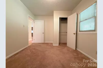 22 McMinn Road, Hendersonville, NC 28792 - Photo 18