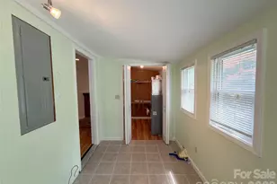 22 McMinn Rd, Hendersonville, NC 28792 - Photo 14