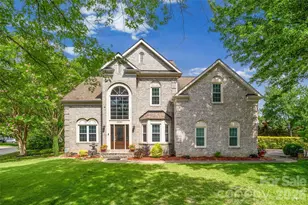 13020 Shannon Park Ln, Charlotte, NC 28273 - Photo 10