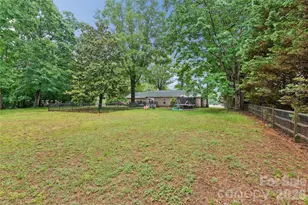 170 Scotts Creek Rd, Statesville, NC 28625 - Photo 32