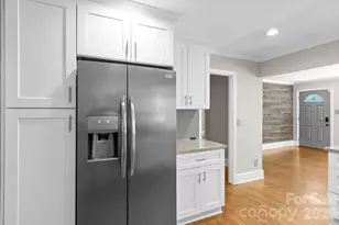 5235 Auburndale Rd, Charlotte, NC 28205 - Photo 14