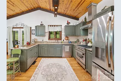 101 Waterwheel Drive, Green Mountain, NC 28740 - Photo 8