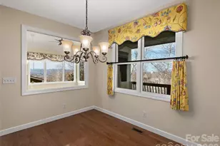 54 Deep Valley Ln, Hendersonville, NC 28791 - Photo 6