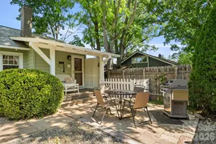 80 W Chestnut St, Asheville, NC 28801 - Photo 22