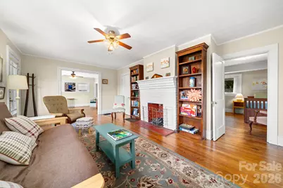 80 W Chestnut Street, Asheville, NC 28801 - Photo 6
