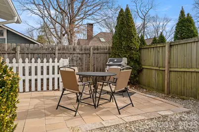 80 W Chestnut Street, Asheville, NC 28801 - Photo 20