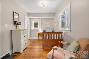 80 W Chestnut St, Asheville, NC 28801 - Photo 18