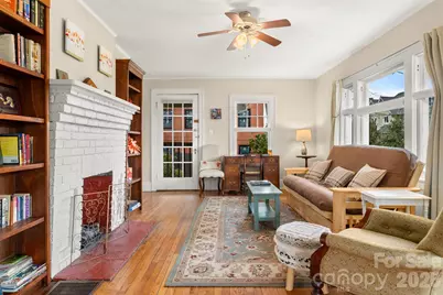 80 W Chestnut Street, Asheville, NC 28801 - Photo 4