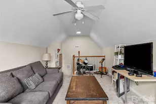 182 Misty Valley Rd, Fletcher, NC 28732 - Photo 32