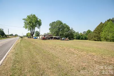 2462 & 2464 Leonhardt Road, Cherryville, NC 28021 - Photo 10