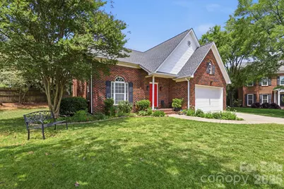 2800 Wingfield Place, Charlotte, NC 28210 - Photo 1