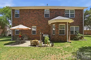 2800 Wingfield Pl, Charlotte, NC 28210 - Photo 32