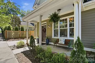 534 Spring St, Davidson, NC 28036 - Photo 4