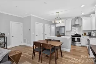 2151 McClintock Rd, Charlotte, NC 28205 - Photo 10