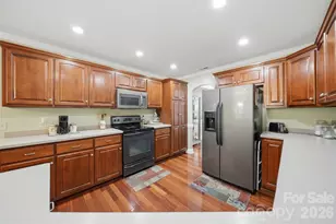 3422 North Bay Dr, Granite Falls, NC 28630 - Photo 30