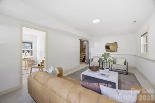 1941 Bentley Pl, Charlotte, NC 28205 - Photo 22