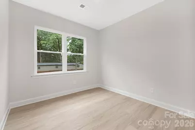 6637 Terry Lane, Charlotte, NC 28215 - Photo 18