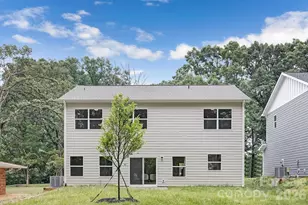 6637 Terry Ln, Charlotte, NC 28215 - Photo 22