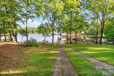 2208 Singleton Creek Road, Liberty Hill, SC 29074 - Photo 4