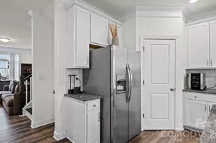 10406 Glenmere Crk Cir, Charlotte, NC 28262 - Photo 28