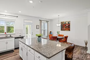 10406 Glenmere Crk Cir, Charlotte, NC 28262 - Photo 26