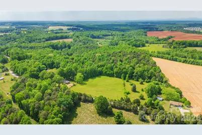375 Island Ford Road, Statesville, NC 28625 - Photo 4