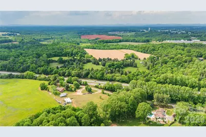 375 Island Ford Road, Statesville, NC 28625 - Photo 8