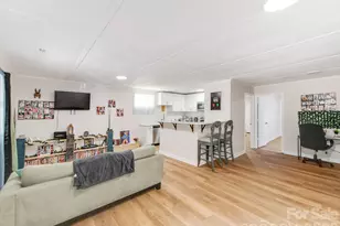 102 Lanier St, Mount Holly, NC 28120 - Photo 18