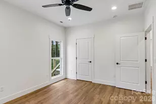 36 Haywood Xing Dr, Hendersonville, NC 28791 - Photo 24