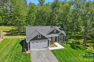 36 Haywood Xing Dr, Hendersonville, NC 28791 - Photo 48