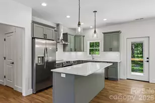 36 Haywood Xing Dr, Hendersonville, NC 28791 - Photo 14