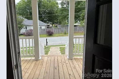 311 N Rose Avenue, Kannapolis, NC 28083 - Photo 2