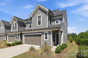 23006 Clarabelle Dr, Charlotte, NC 28273 - Photo 2