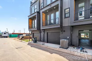 2146 N Graham St, Charlotte, NC 28206 - Photo 24