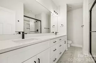 2146 N Graham St, Charlotte, NC 28206 - Photo 20