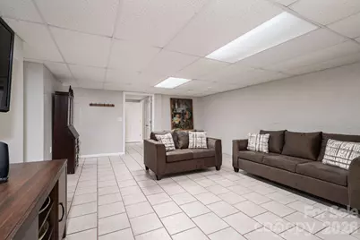6097 Tuckborough Road, Hickory, NC 28602 - Photo 28
