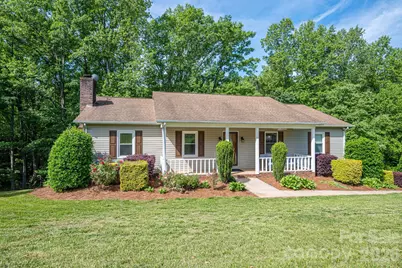 6097 Tuckborough Road, Hickory, NC 28602 - Photo 1