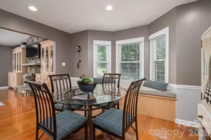 6097 Tuckborough Rd, Hickory, NC 28602 - Photo 12