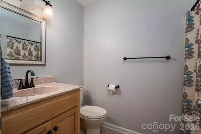 6097 Tuckborough Road, Hickory, NC 28602 - Photo 18