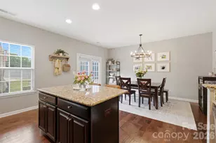 1714 Evergreen Dr, Charlotte, NC 28208 - Photo 12