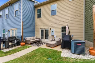 1714 Evergreen Dr, Charlotte, NC 28208 - Photo 30