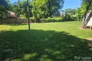 616 S Summit Ave, Charlotte, NC 28208 - Photo 14
